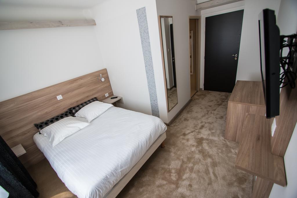 Hotel Les Voyageurs Modane Room photo